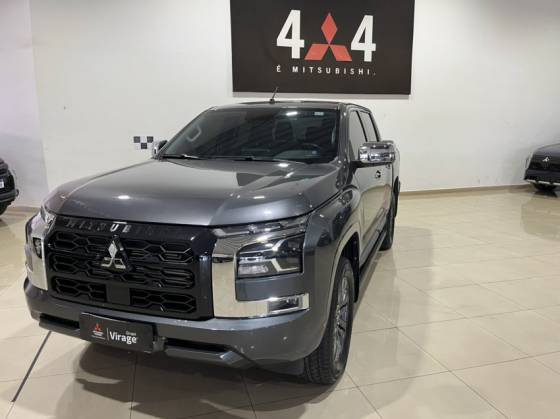 MITSUBISHI TRITON 2.4 BITURBO DIESEL CD HPE 4X4 AUTOMÁTICO MITSUBISHI TRITON 2.4 BITURBO DIESEL CD HPE 4X4 AUTOMÁTICO